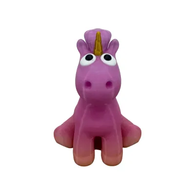 Figurine licorne Kilouch phosphorescent vue de face - Licorne mignonne louche brille noir magique rare impression 3D