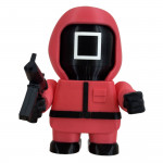 Statuette Squid Game soldat vue de côté - Netflix Corée masque rose jeux série ordre collection mystérieux