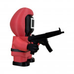 Figurine Soldat Squid Game Smashed série vue de face - Personnage mystérieux masque rouge Corée