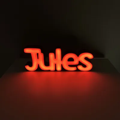Lampe LED RGB personnalisable LightBox vue allumée - Prénom lumineux box LED décoration personnalisée cadeau unique